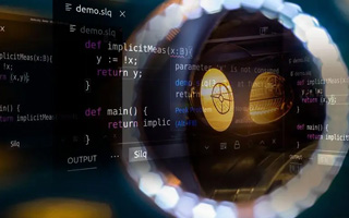 五指山 api php源码,下载的php源码怎么运行呢？